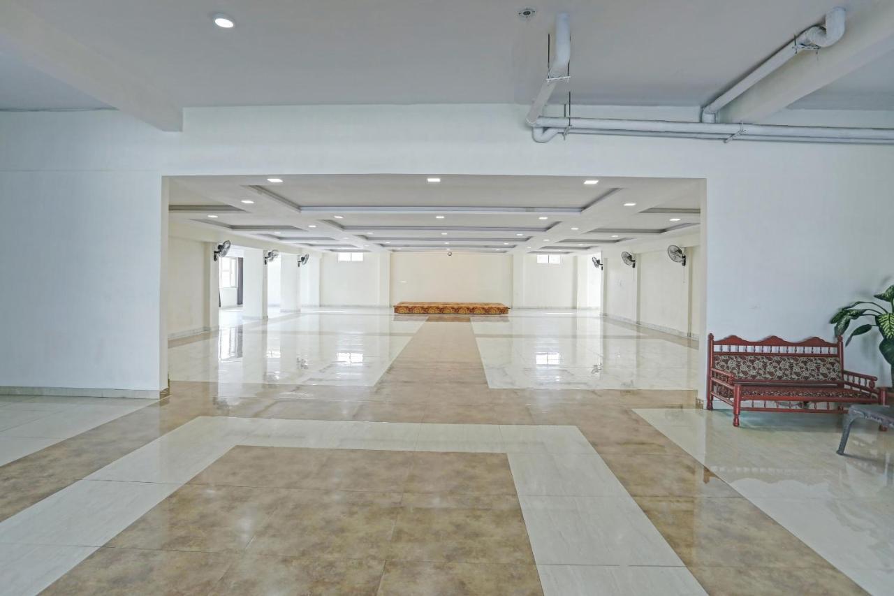 Oyo Flagship 80971 The Lime Tree Bareilly Exterior photo